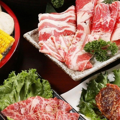 Quadro Moderno Buffet Giapponese Con Sushi Carne E Frutti Di Mare foo8 quadro stampato su tela