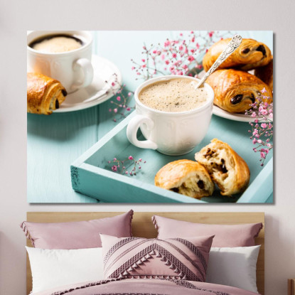Quadro Moderno Colazione Elegante Con Caffè Cremoso E Pain Au Chocolat Su Vassoio Azzurro foo33 quadro stampato su tela