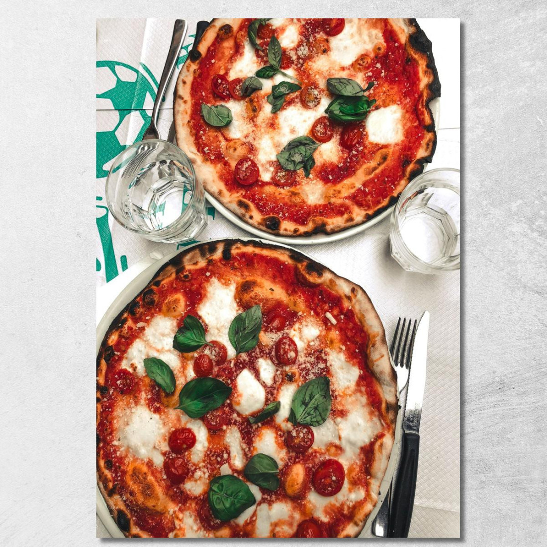 Quadro Moderno Pizza Margherita Con Basilico E Pomodorini foo93 quadro stampato su tela Quadro Moderno Pizza Margherita Con Basilico E Pomodorini foo93 quadro stampato su tela