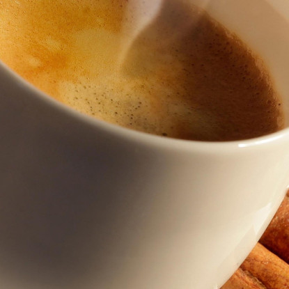 Quadro Moderno Tazza Di Caffè Fumante Con Cannella E Chicchi Di Caffè foo112 quadro stampato su tela